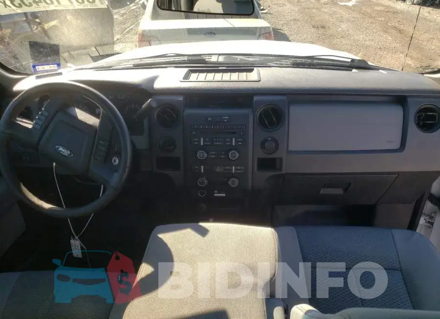 1FTNF1CF5EKE30726 Photo# 8