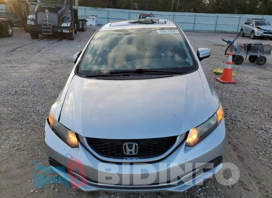 19XFB2F85FE059252 Photo# 5