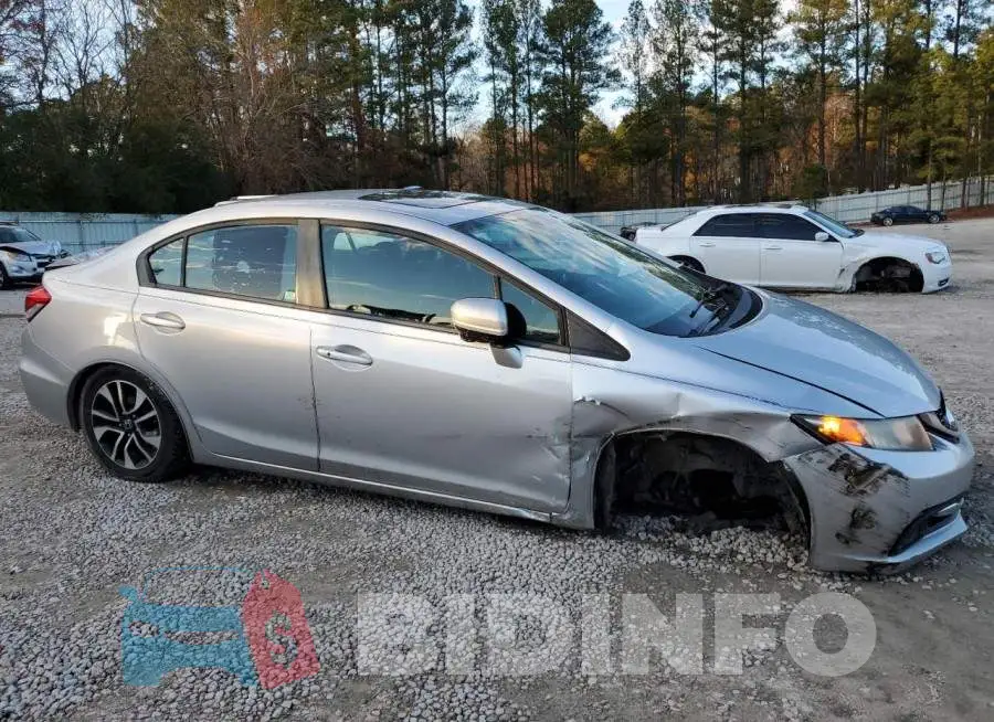 19XFB2F85FE059252 Photo# 4