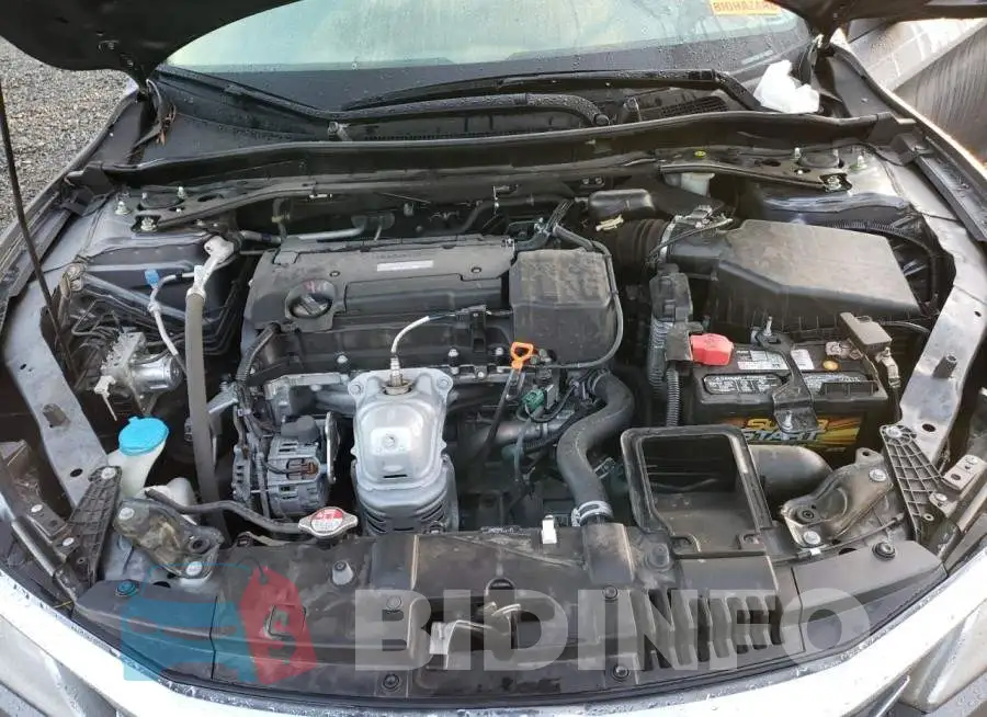 1HGCR2F82GA242452 Photo# 11