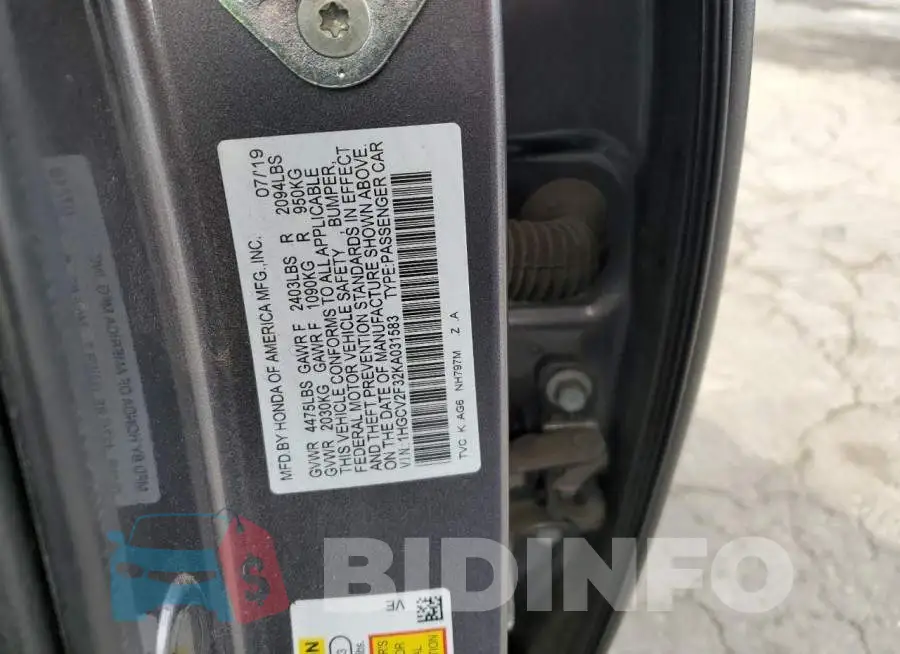 1HGCV2F32KA031583 Photo# 12