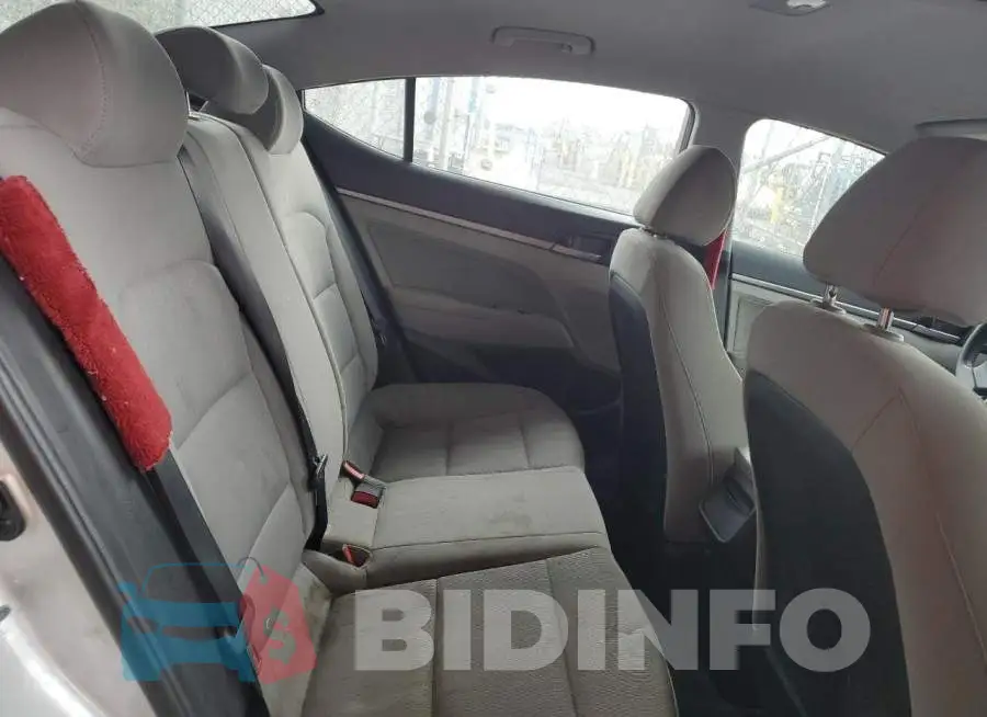 5NPD84LF0JH301650 Photo# 10