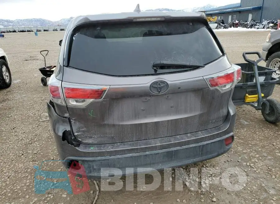 5TDBKRFH4FS172624 Photo# 6