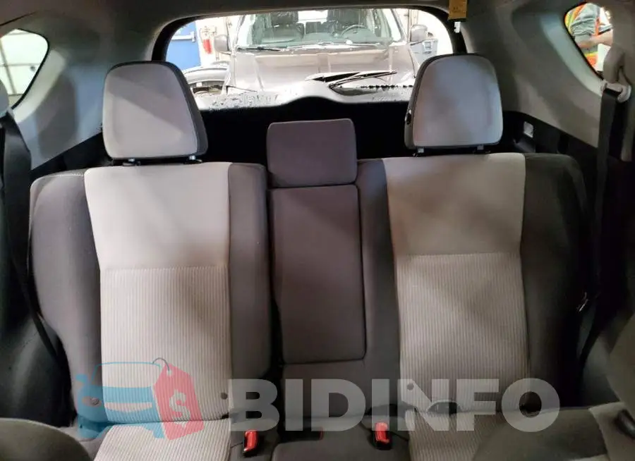 JTMRFREV6FD167995 Photo# 10