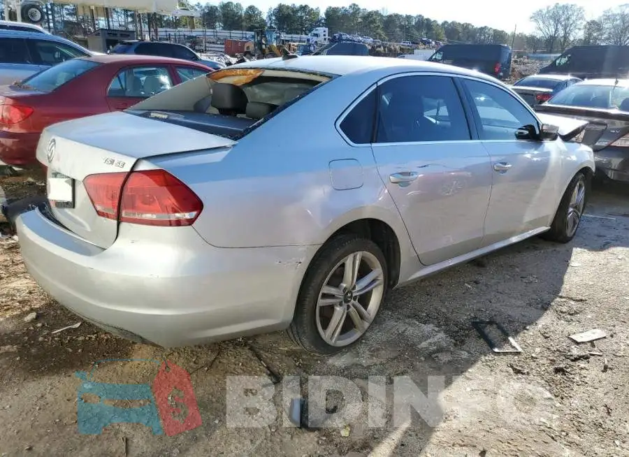 1VWBS7A31EC041700 Photo# 3