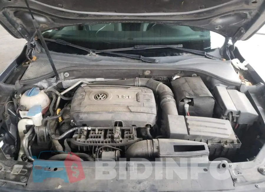1VWBS7A3XFC016201 Photo# 7