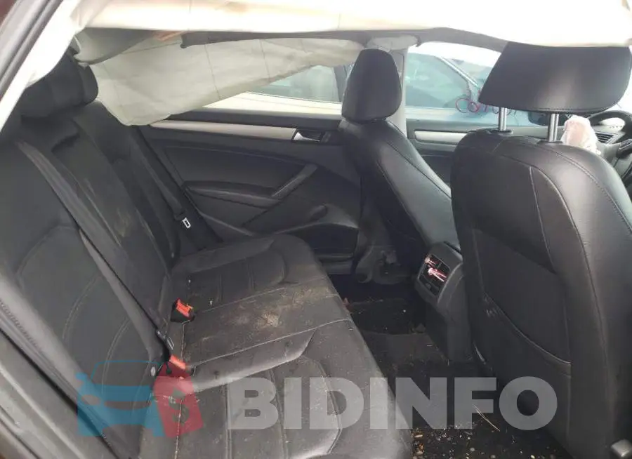1VWBT7A3XEC050411 Photo# 6