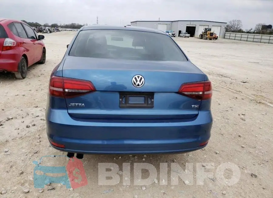 3VW2B7AJ2HM275555 Photo# 6