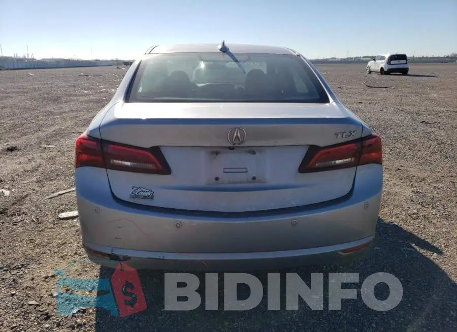 19UUB2F72FA024994 Photo# 6