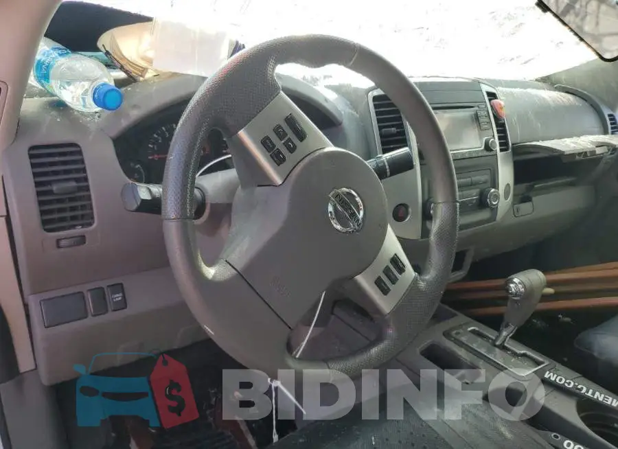 1N6BD0CT9JN754258 Photo# 8