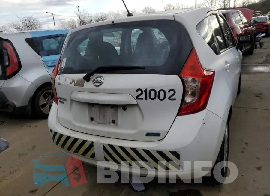 3N1CE2CP4FL417655 Photo# 6