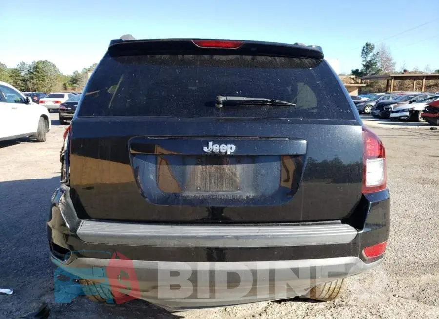 1C4NJCBAXGD753810 Photo# 6