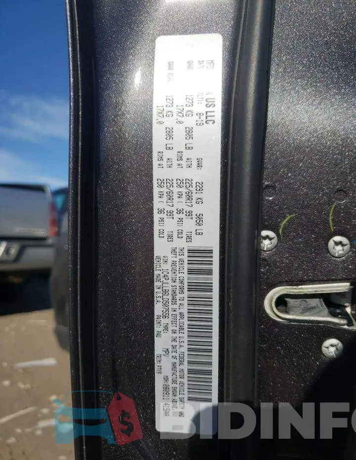 1C4PJLLB6LD507556 Photo# 13