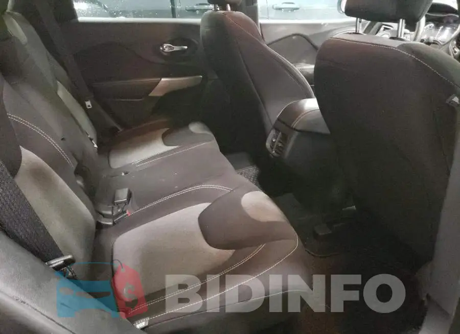 1C4PJMCB7JD500957 Photo# 11