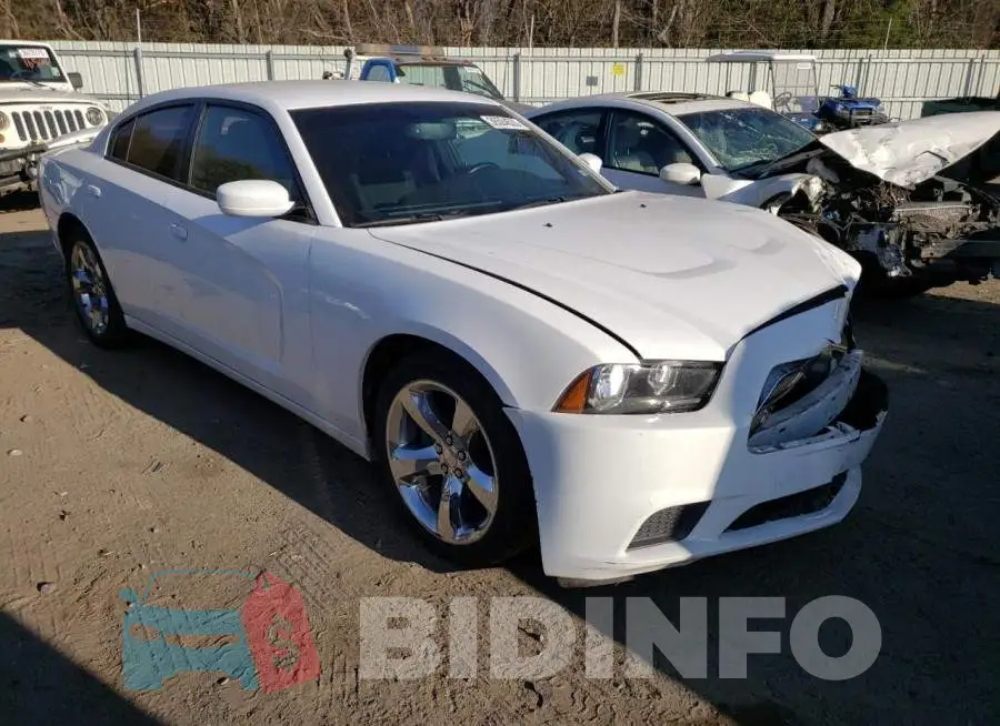 2C3CDXBG8EH186494 Photo# 4