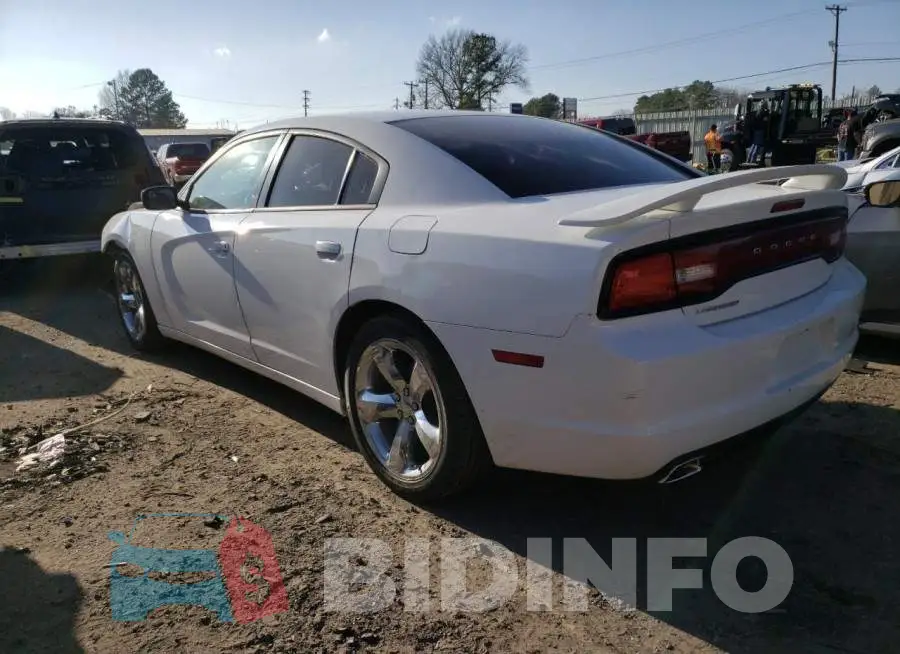 2C3CDXBG8EH186494 Photo# 2