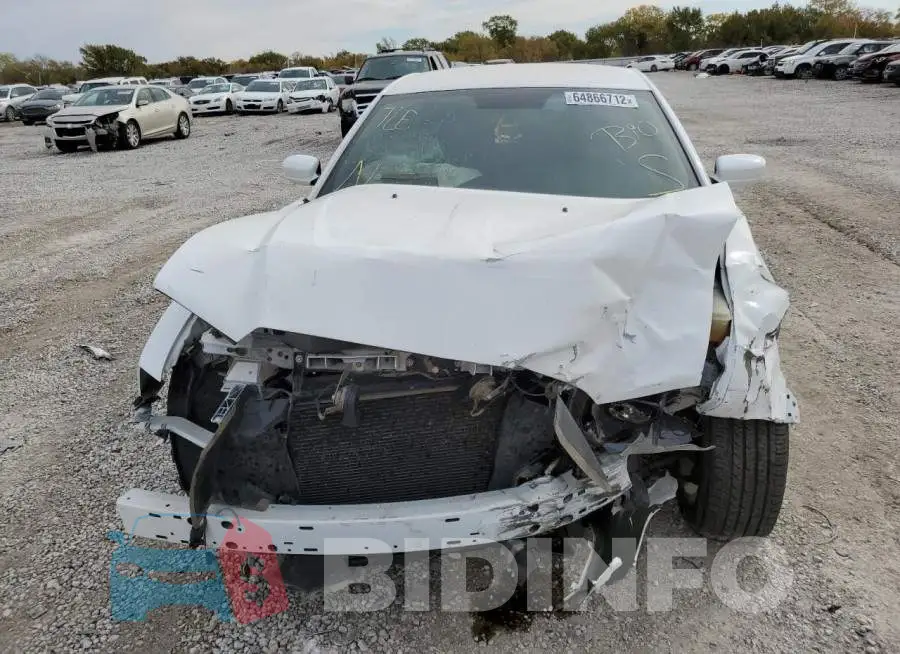 2C3CDXHG8EH363861 Photo# 9