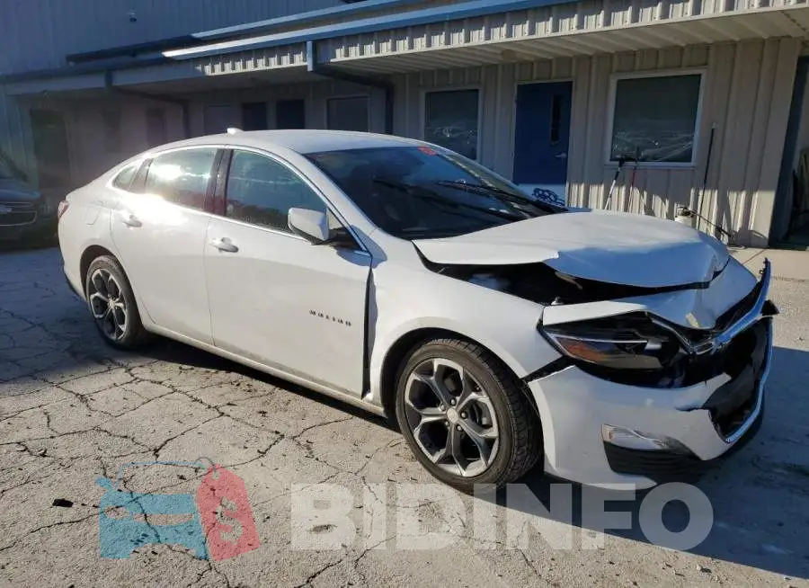 1G1ZD5ST3LF109322 Photo# 4
