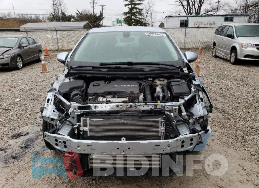 3G1BE6SM5HS540583 Photo# 5
