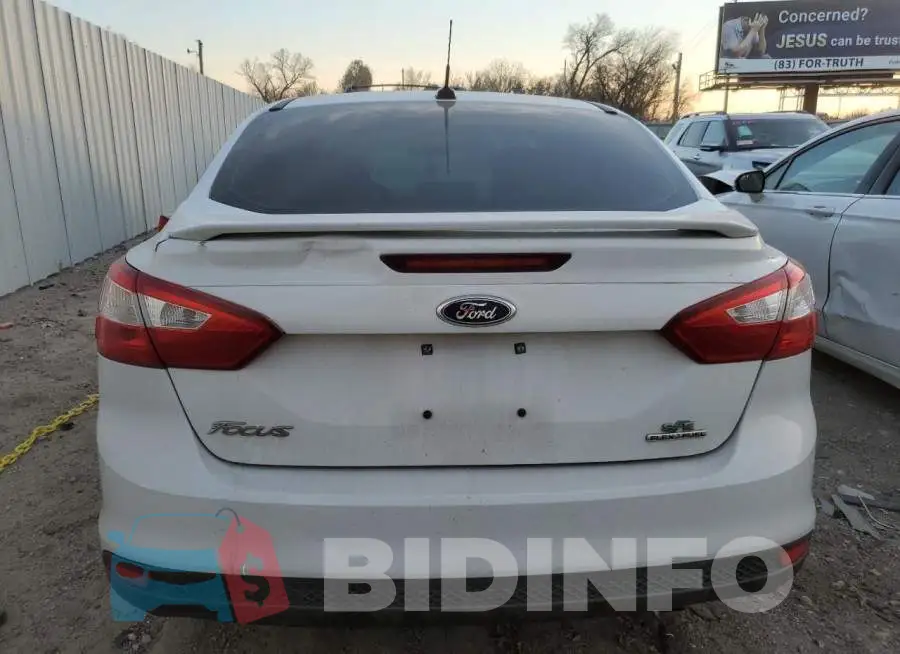 1FADP3F23EL430527 Photo# 6