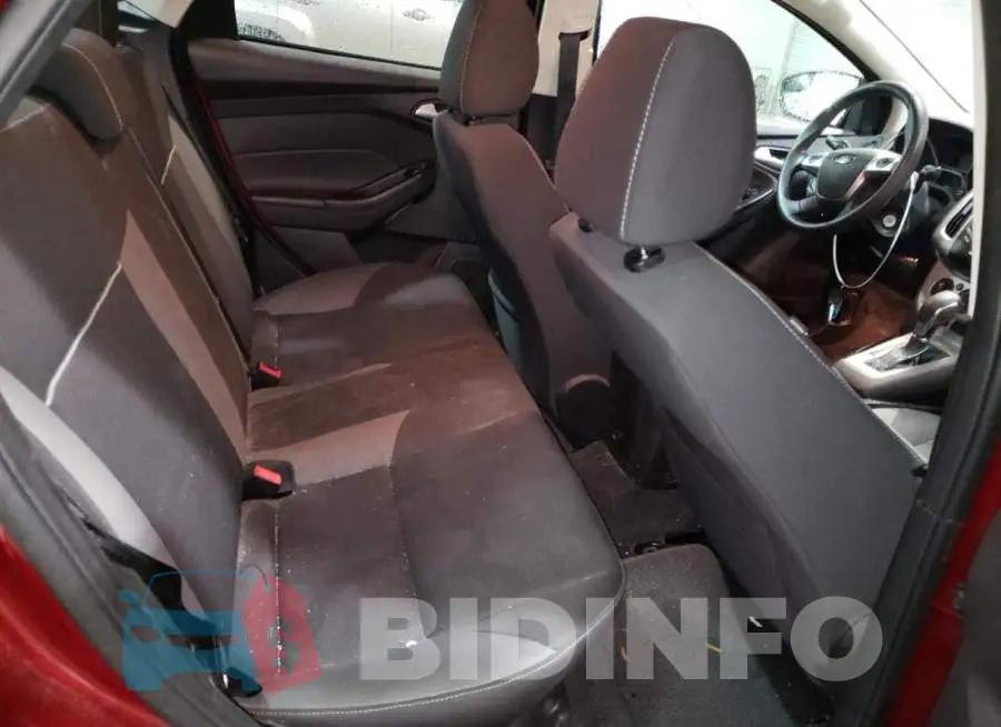 1FADP3F2XEL168943 Photo# 10