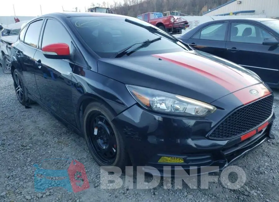 1FADP3L96GL273824 Photo# 1