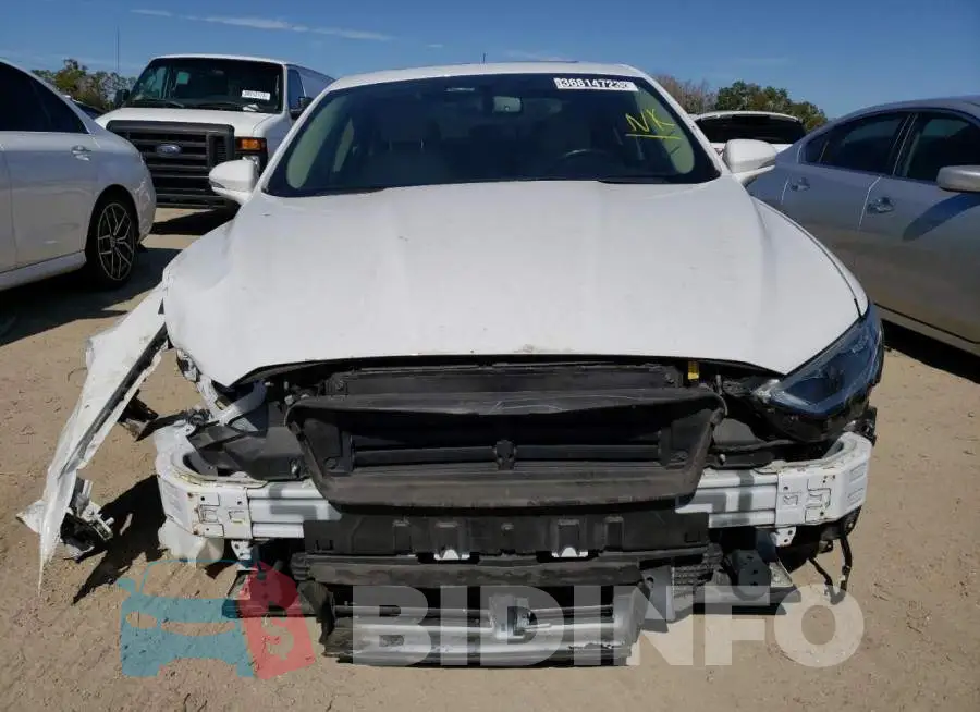 3FA6P0D99JR188216 Photo# 5