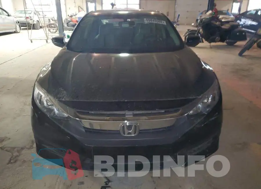 19XFC2F50HE024883 Photo# 5