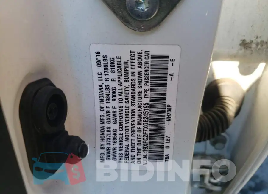 19XFC2F7XGE245195 Photo# 12