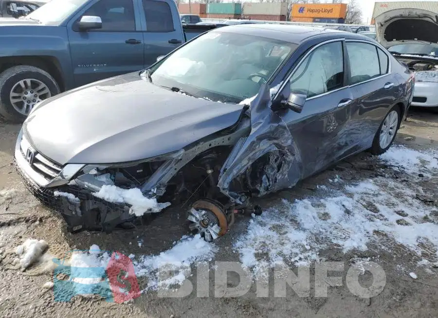 1HGCR2F85EA072231 Photo# 1