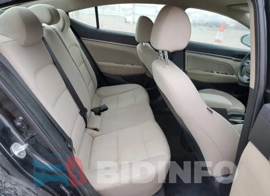5NPD84LF1HH011539 Photo# 10