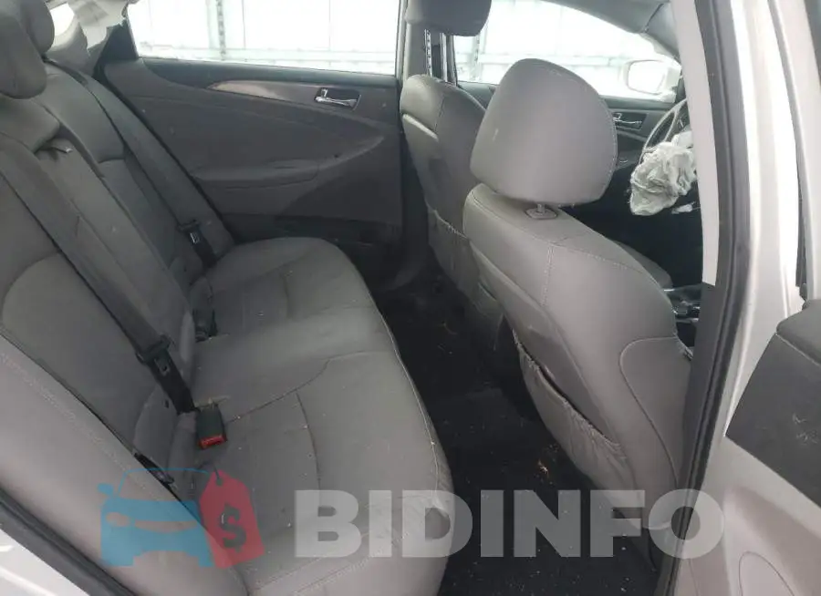 KMHEC4A47FA051872 Photo# 10