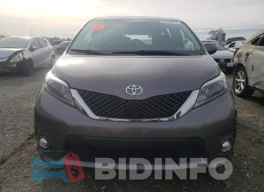 5TDXK3DC1GS749914 Photo# 5