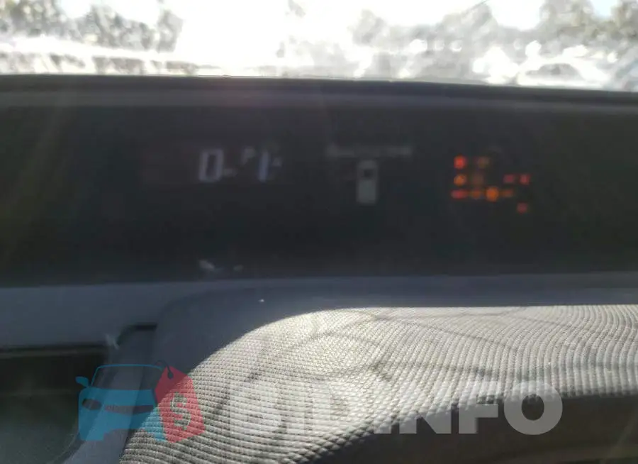JTDKDTB34F1579664 Photo# 8