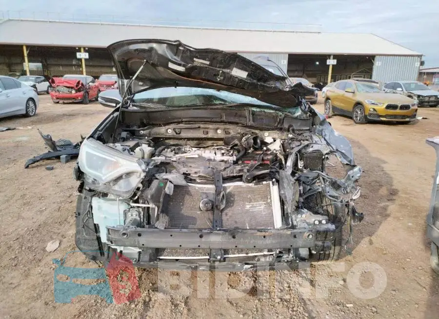 JTMWFREV6GJ083276 Photo# 5