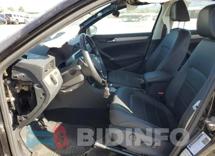 1VWSA7A31LC016120 Photo# 7