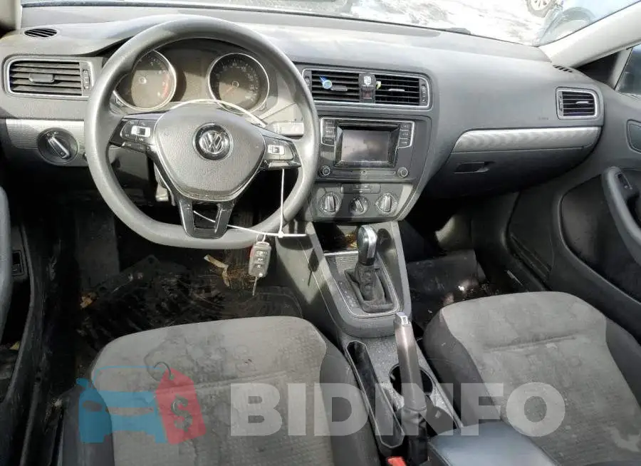3VW2B7AJ0HM352682 Photo# 8
