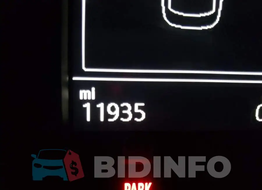 3VW5T7BU5KM146381 Photo# 8