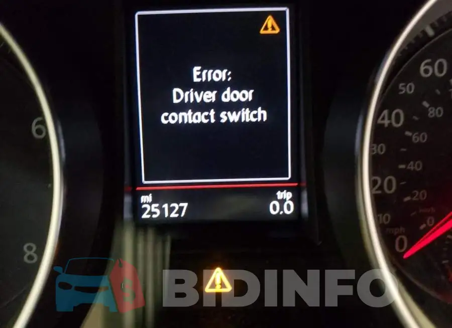 3VW6T7AU7KM013630 Photo# 8