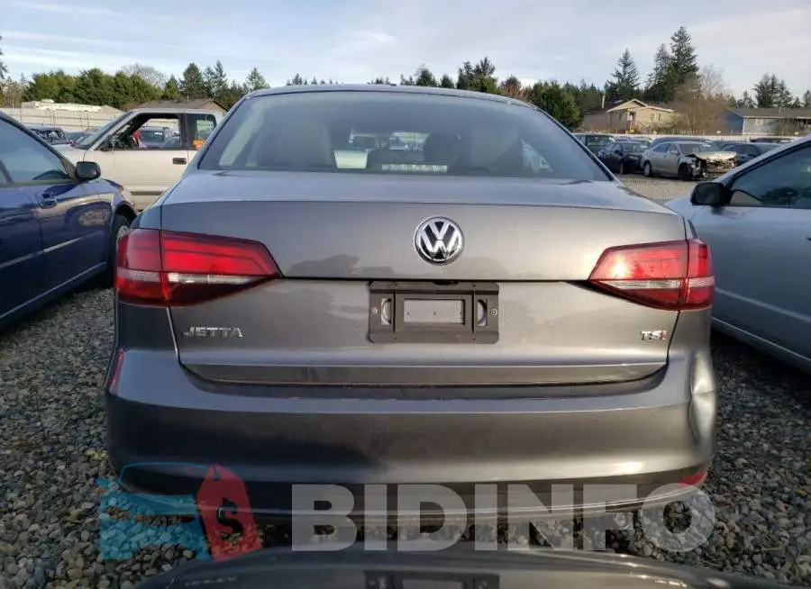 3VWB67AJ2JM220565 Photo# 6