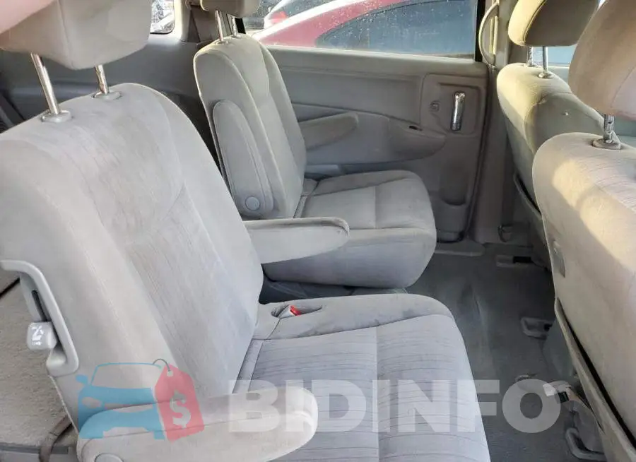 JN8AE2KPXF9120232 Photo# 10
