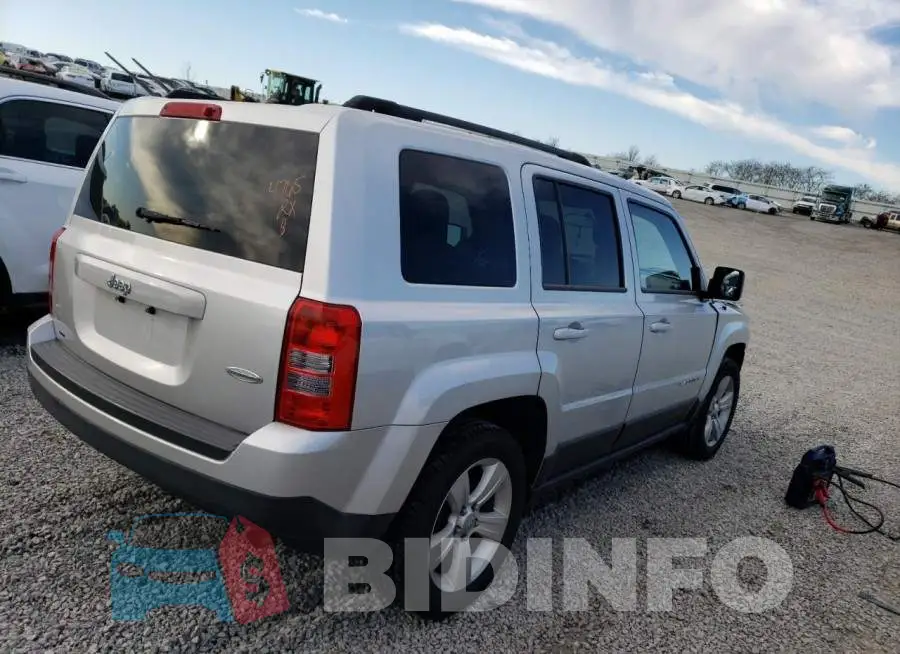 1C4NJPFB7ED570288 Photo# 3