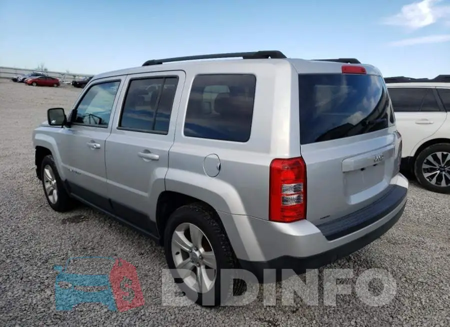 1C4NJPFB7ED570288 Photo# 2