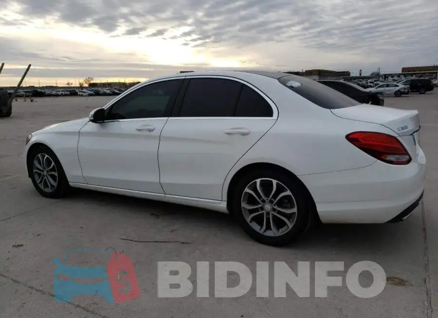 55SWF4JB2GU178437 Photo# 2