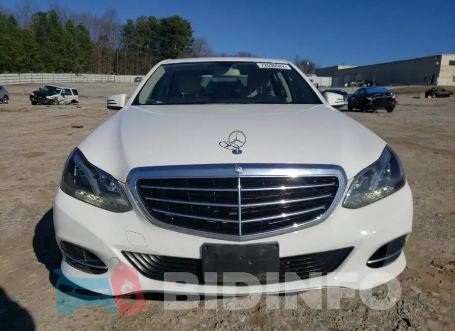 WDDHF8JB8EA867301 Photo# 5