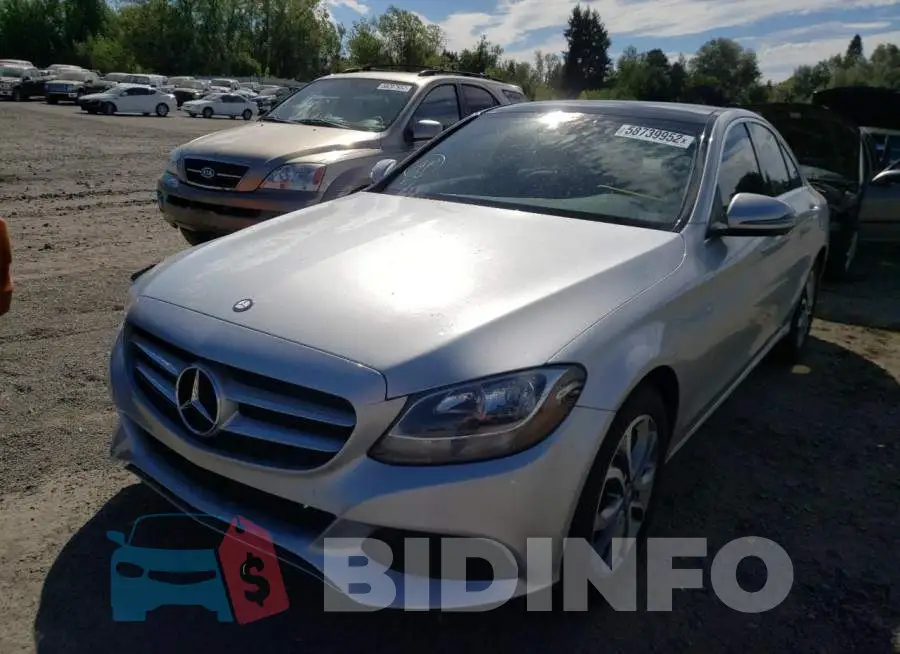 WDDWF4KB7GR147989 Photo# 2