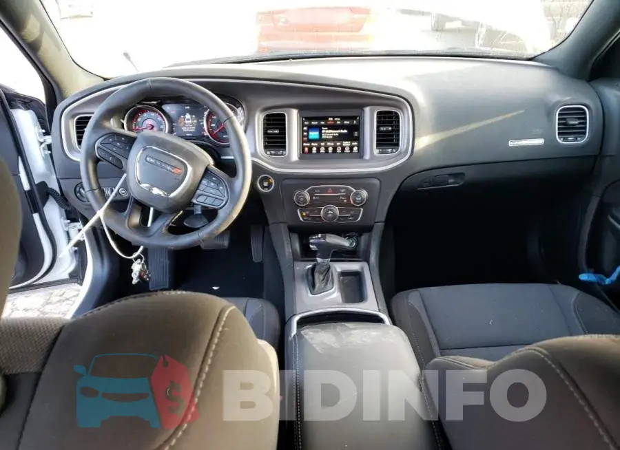 2C3CDXBG1NH207704 Photo# 8
