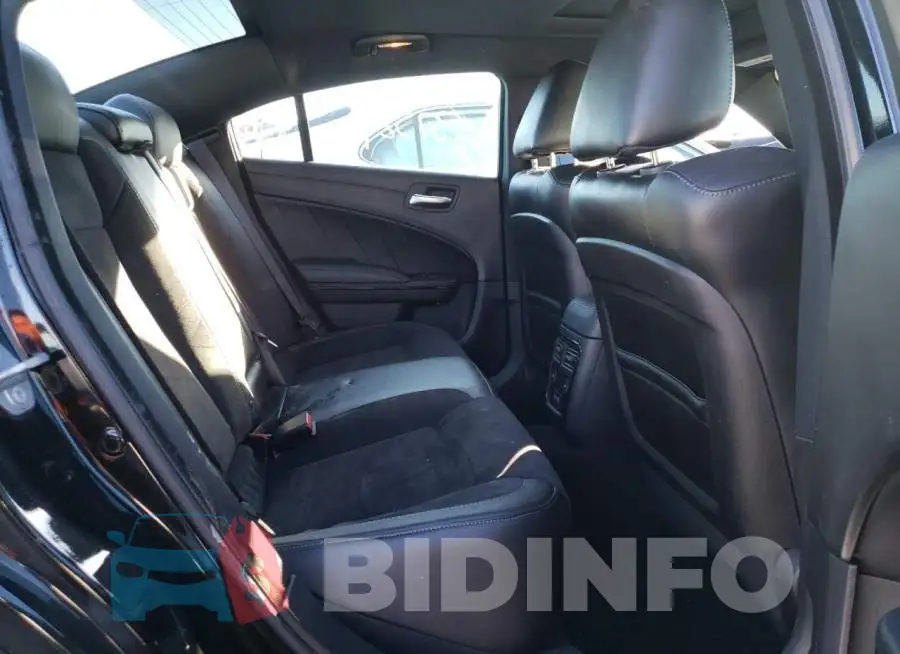 2C3CDXHG0KH597634 Photo# 10