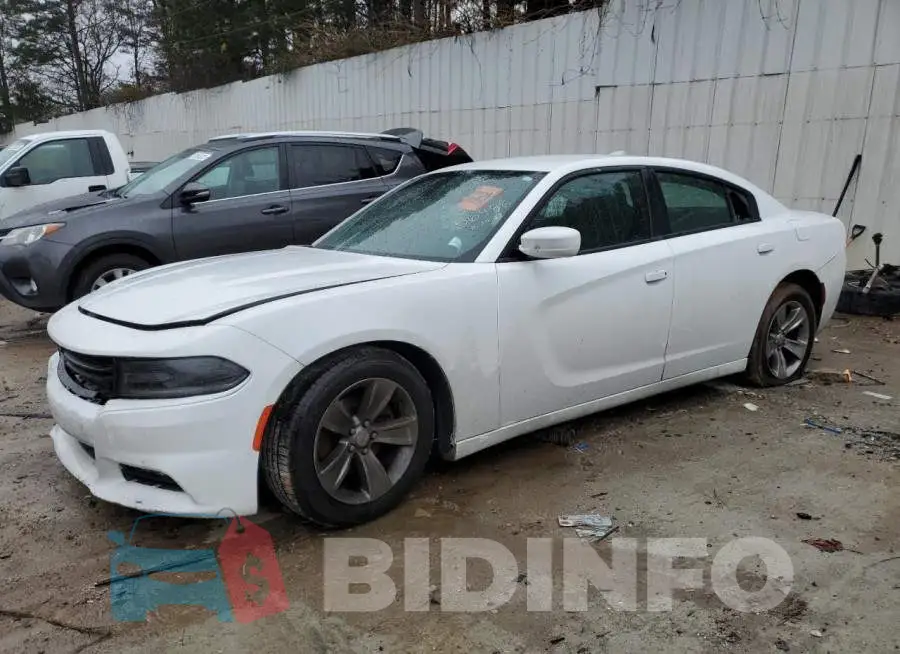2C3CDXHG6FH856486 Photo# 1