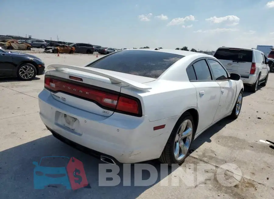 2C3CDXHG9EH353694 Photo# 4